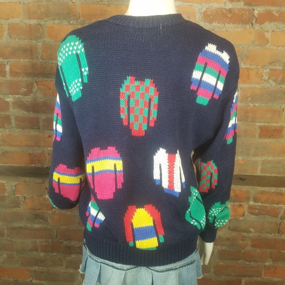 SOLD Vintage Women's Sweater Black w/Multicolor - Picture 3 of 6
